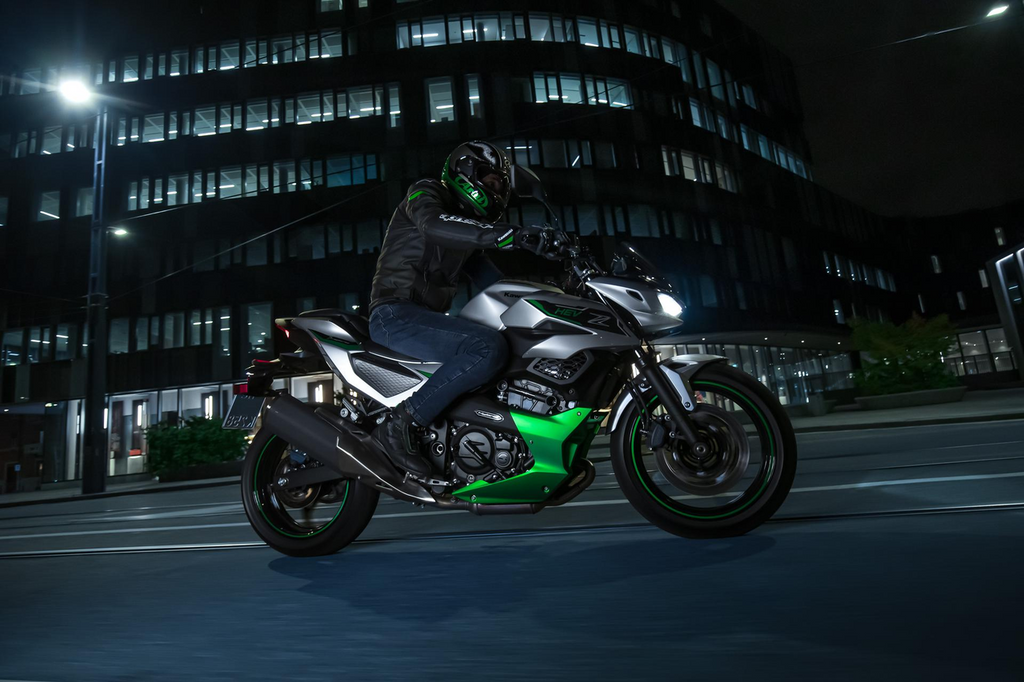 Kawasaki Z7 Hybrid